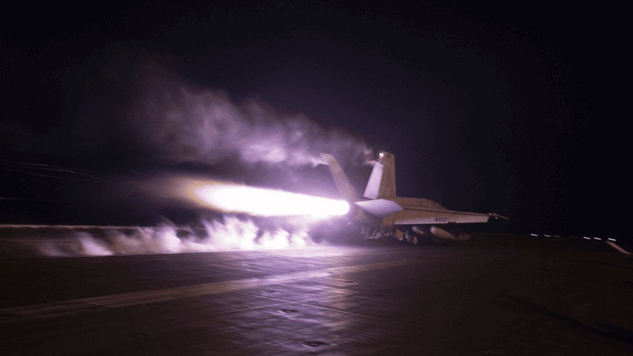 Estados Unidos destruye misil antibuque en Yemen
