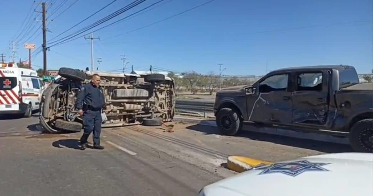 Fuerte choque en carretera a Nogales deja varios lesionados
