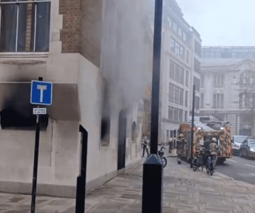 Incendio obliga a evacuación en el Tribunal Penal Central de Londres