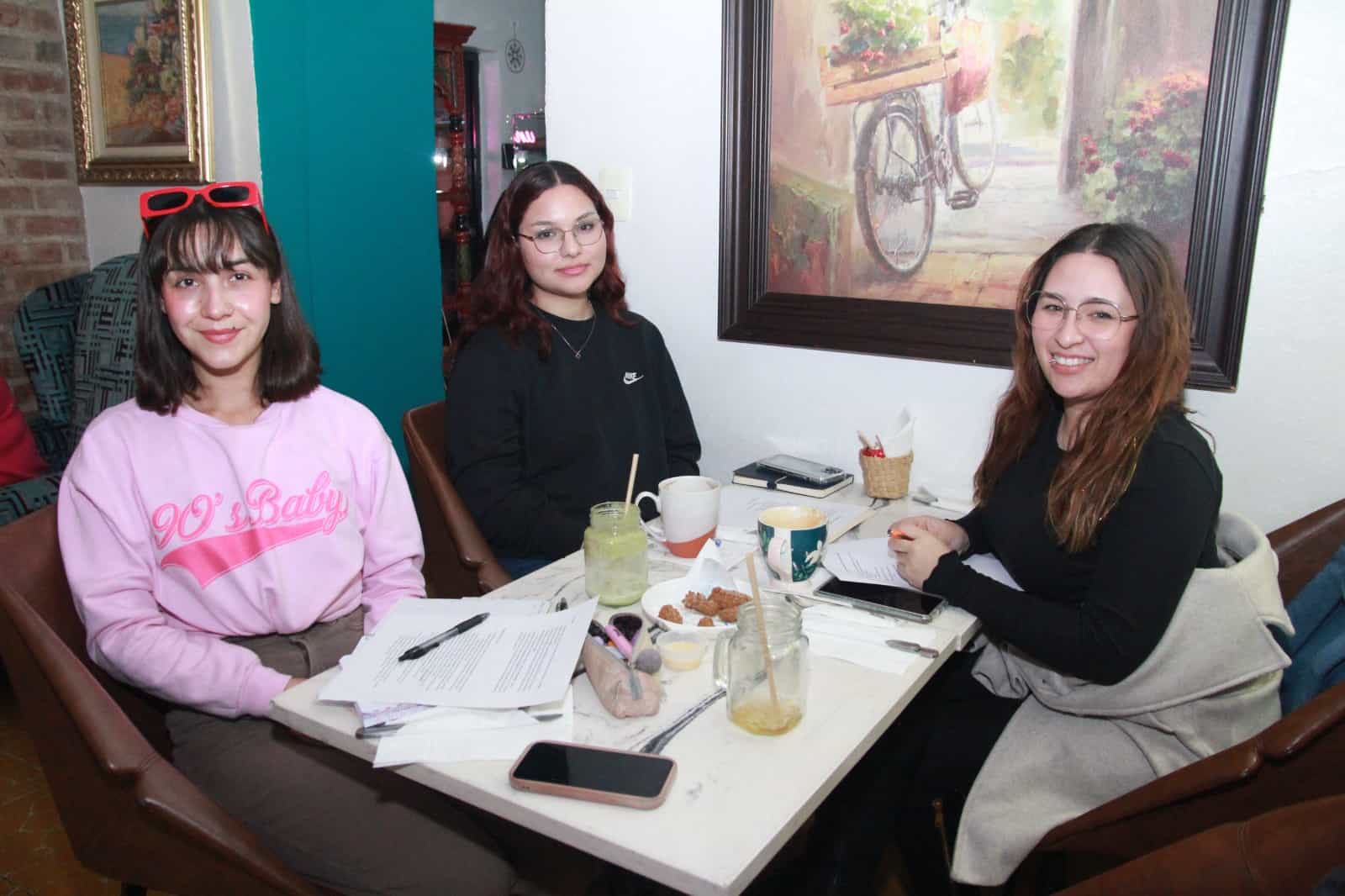 Comparten una velada especial en Casa Garmendia, Café y Churrería