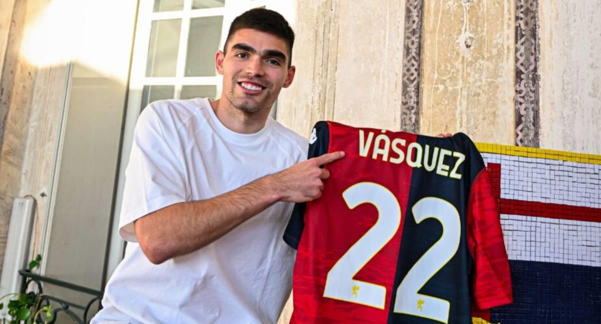 Johan Vásquez es renovado por el Genoa hasta 2027