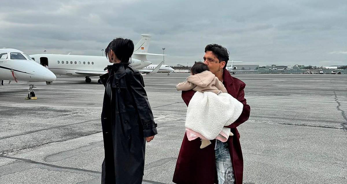Christian Nodal y Cazzu presumen fotos con su hija Inti en París