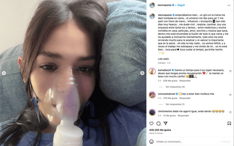 Danna Paola preocupa a fans al aparecer con mascarilla de oxígeno