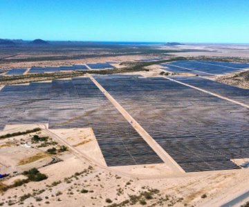 Inauguran Parque Solar Tastiota con inversión de 137.5 mmdd