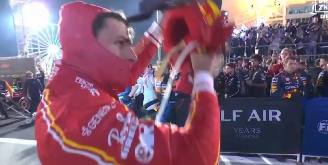 Ferrari no felicita a Carlos Sainz por su tercer lugar