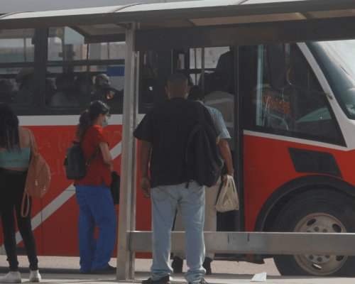 Detienen a joven por tocarse en camión Línea 11 de Hermosillo