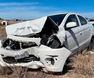 Accidente automovilístico en Guaymas deja 3 lesionadas