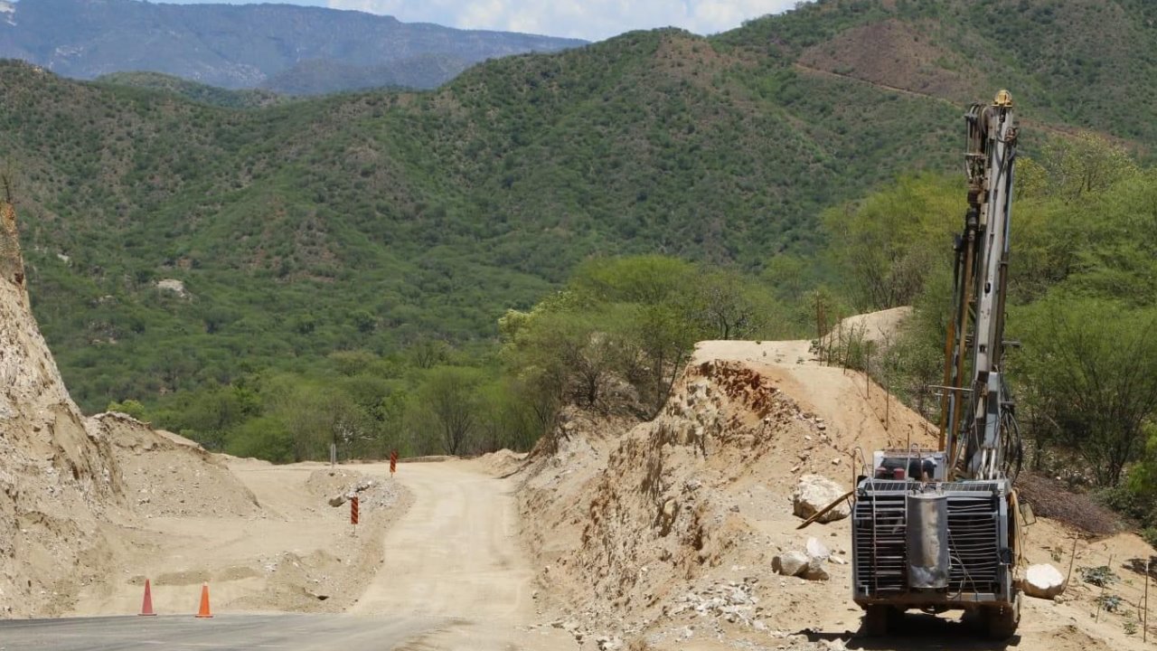 Aumenta actividad en industria constructora por carretera Guaymas-Chihuahua