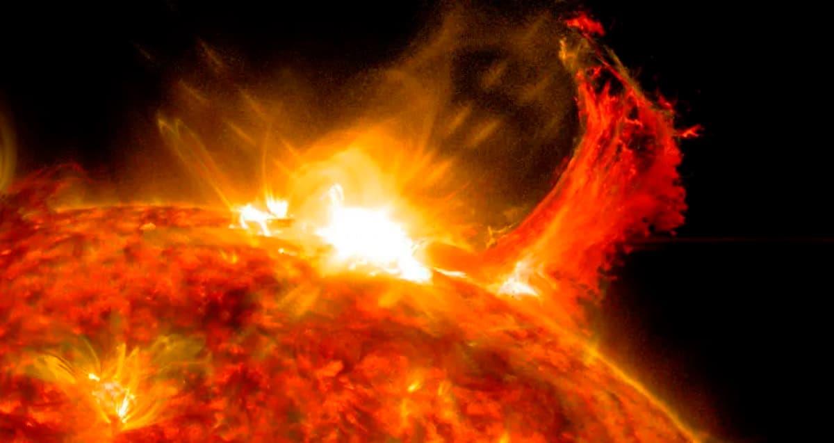 Llega tormenta solar a la Tierra: ¿te dejará sin comunicación?