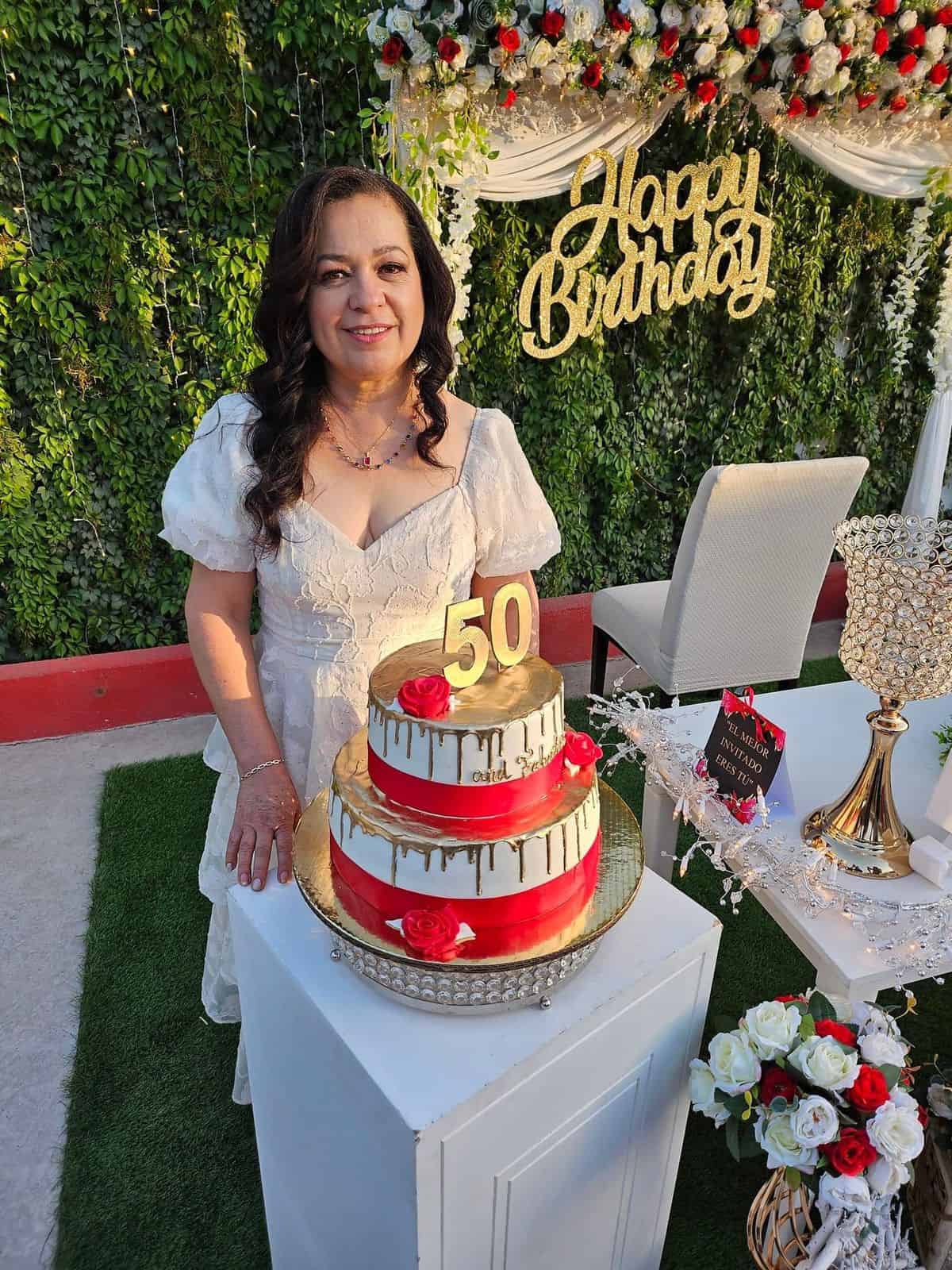 Claudia Guerrero Ordóñez cumplió 50 años