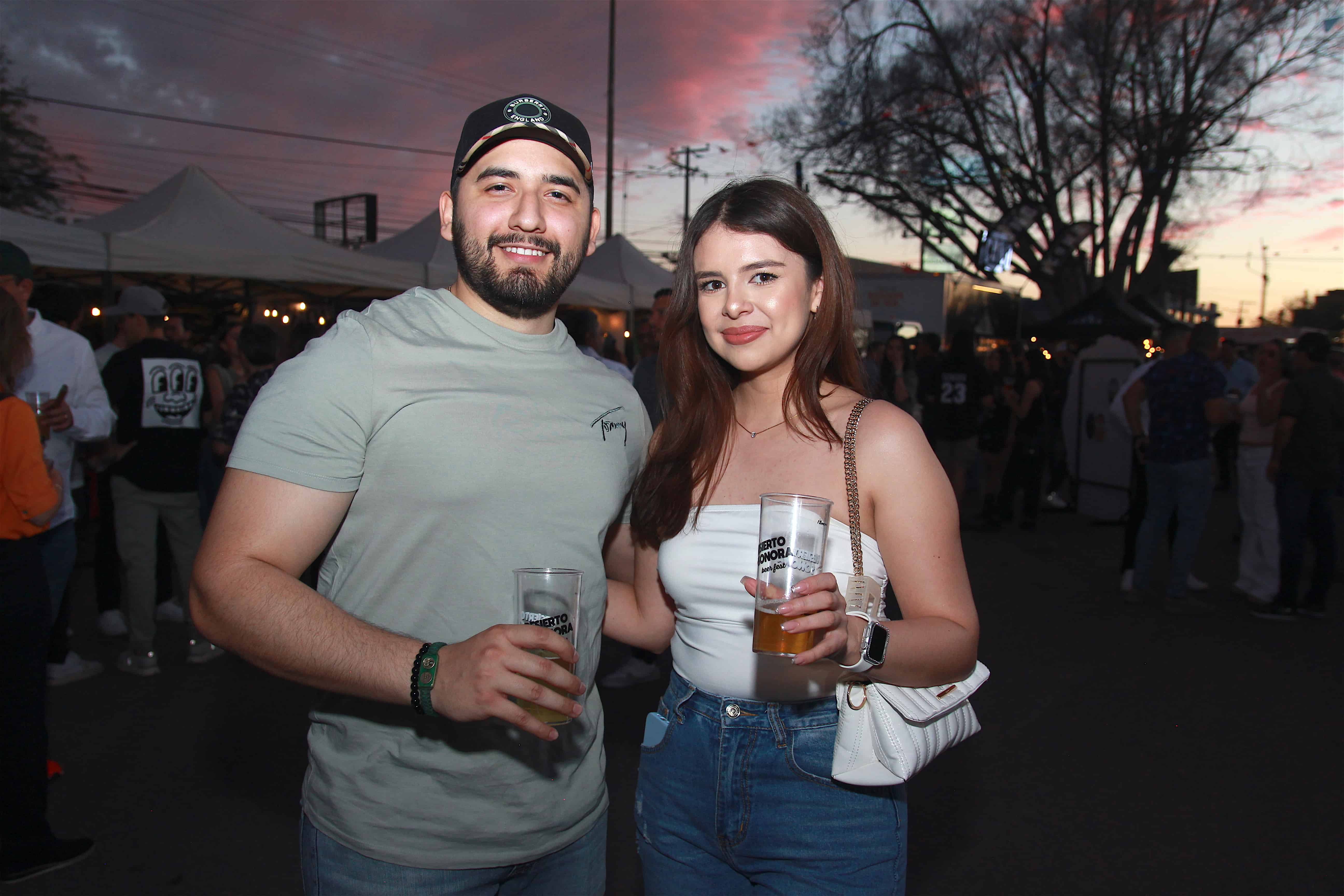 Se divierten a lo máximo en Desierto de Sonora Beer Fest