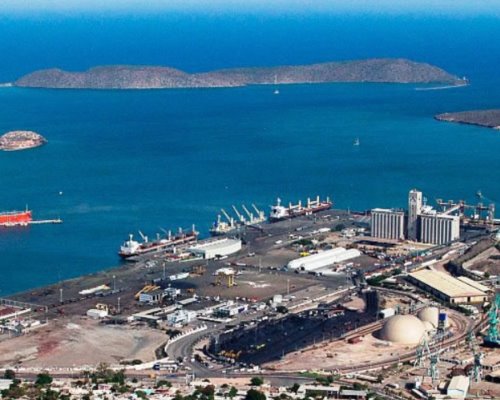 Puerto de Guaymas consolida liderazgo en exportación agrícola