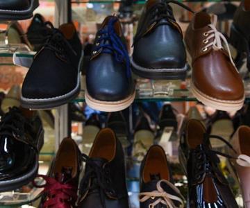 Gobierno abre investigación contra calzado chino
