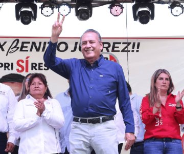 Beltrones promete gestionar beneficios para Benito Juárez desde el Senado