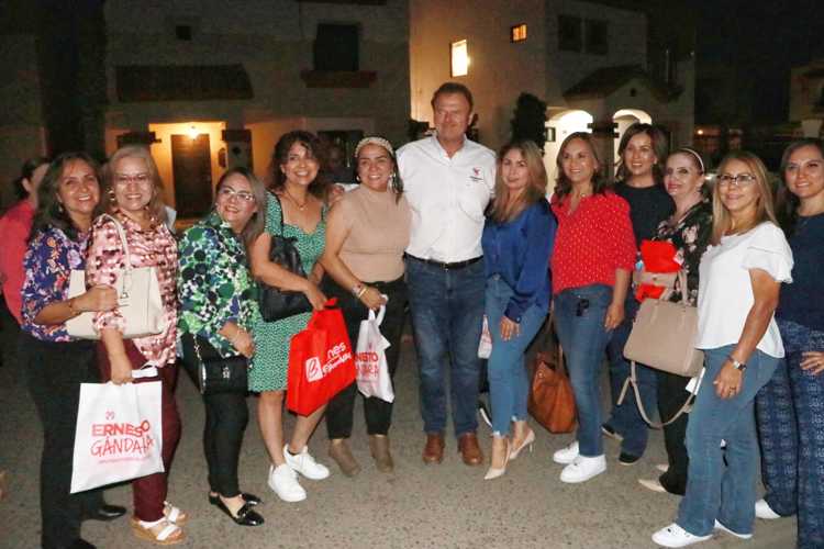 Trabajaremos junto a comités de vecinos en Hermosillo: Ernesto Gándara