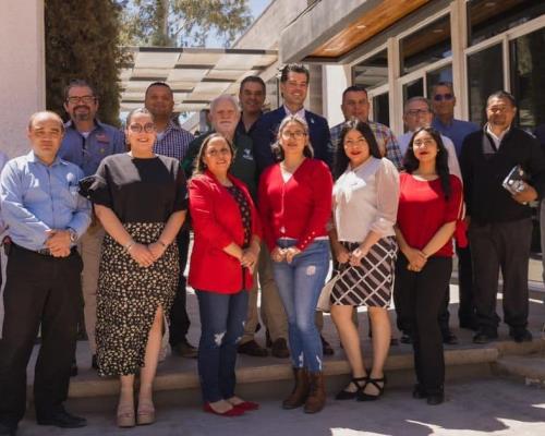 Jesús Pujol se reúne con el Consejo Municipal de Educación en Nogales