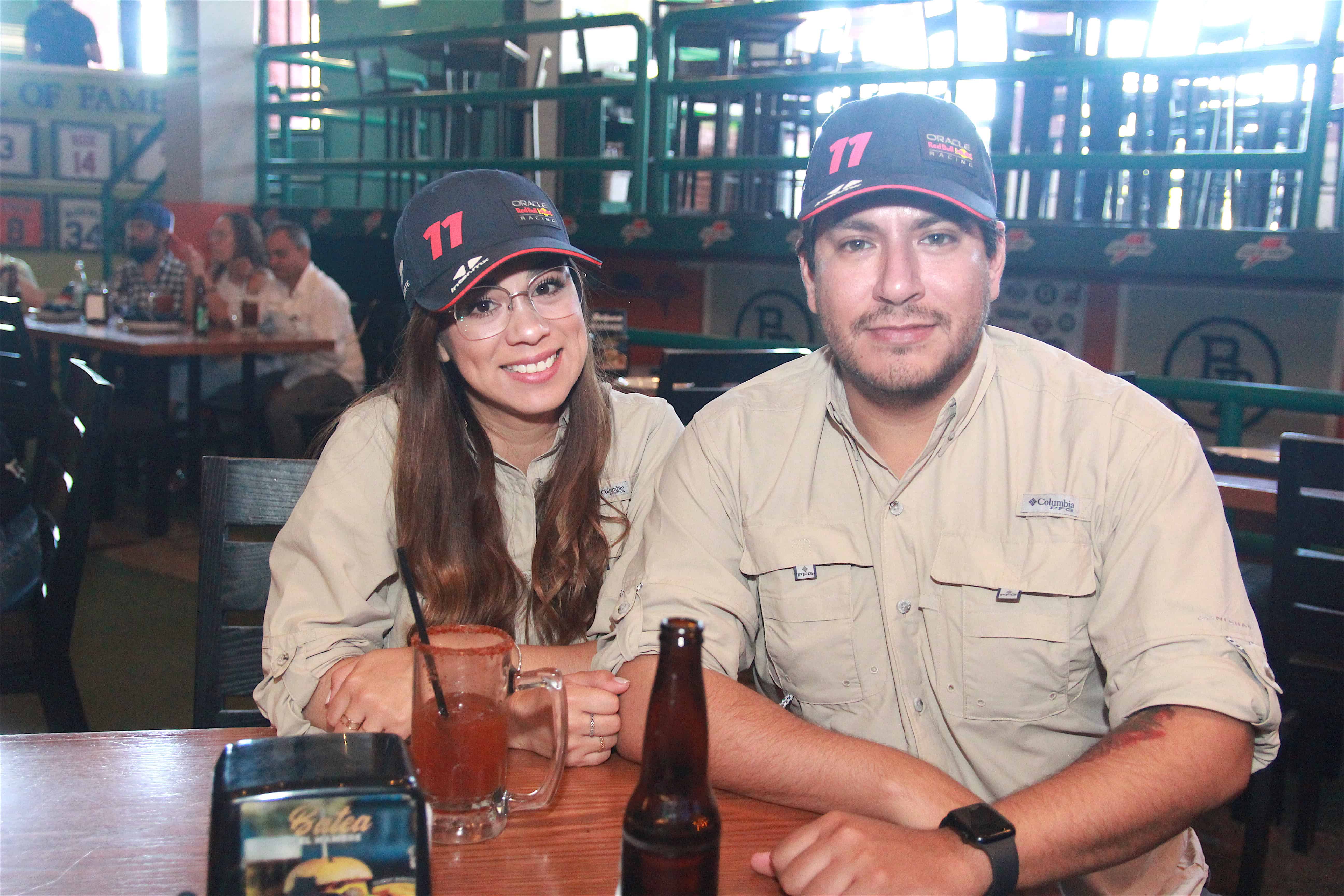 Pasan agradable tarde en Ballpark