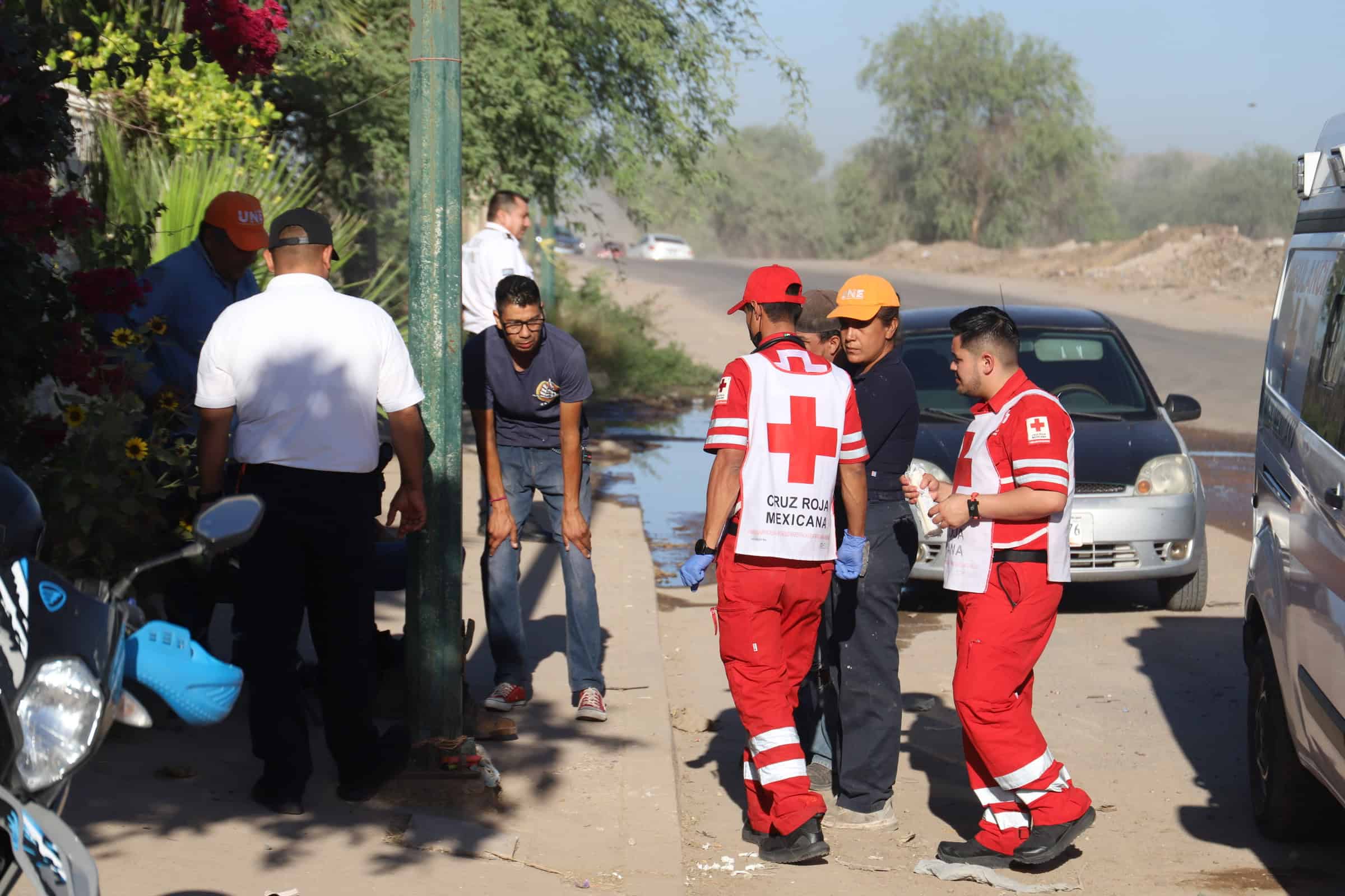 Motociclista sufre accidente en la colonia Luis Donaldo Colosio