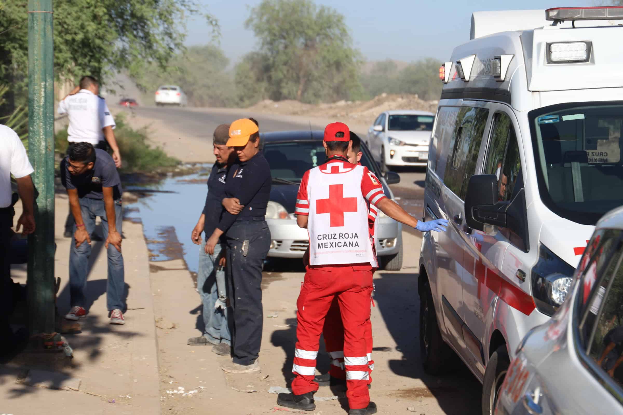 Motociclista sufre accidente en la colonia Luis Donaldo Colosio