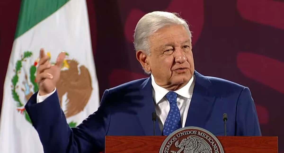 Proceso de transición se pagará con ahorros del gobierno: López Obrador