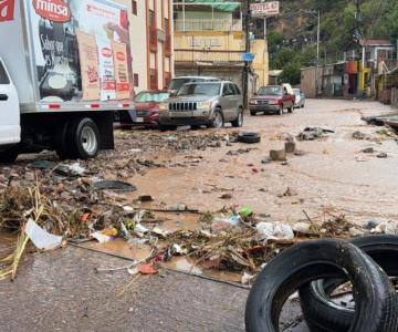Fuerte lluvia y caída de granizo causan destrozos en Nogales