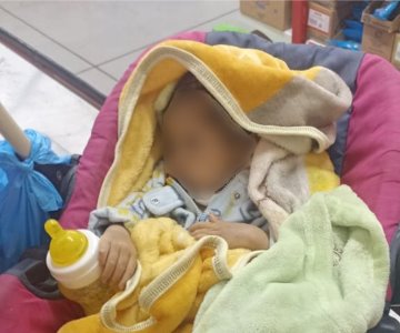 Abandonan a una bebé de 4 meses en tienda de abarrotes en Pachuca