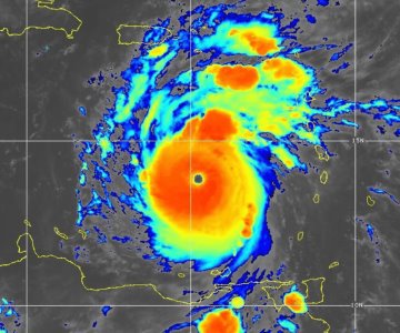 Beryl se convierte en huracán monstruo categoría 5