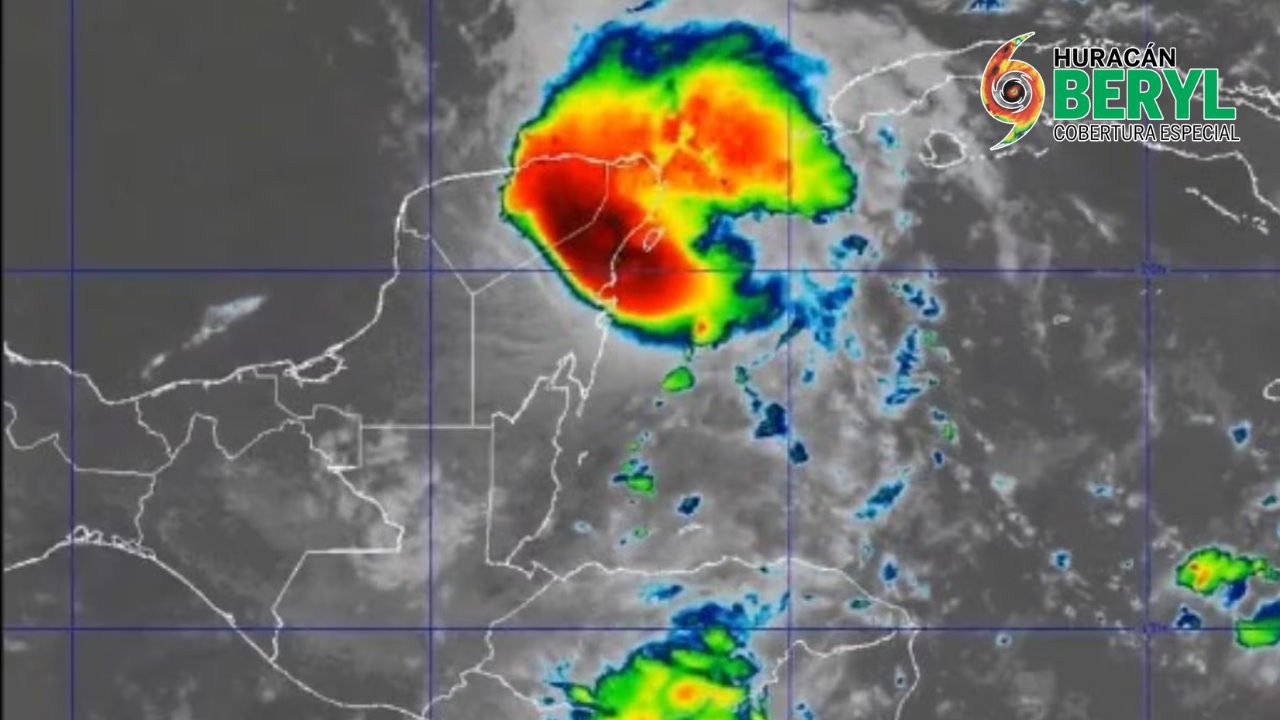 Huracán Beryl toca tierra como categoría 2 al norte de Tulum