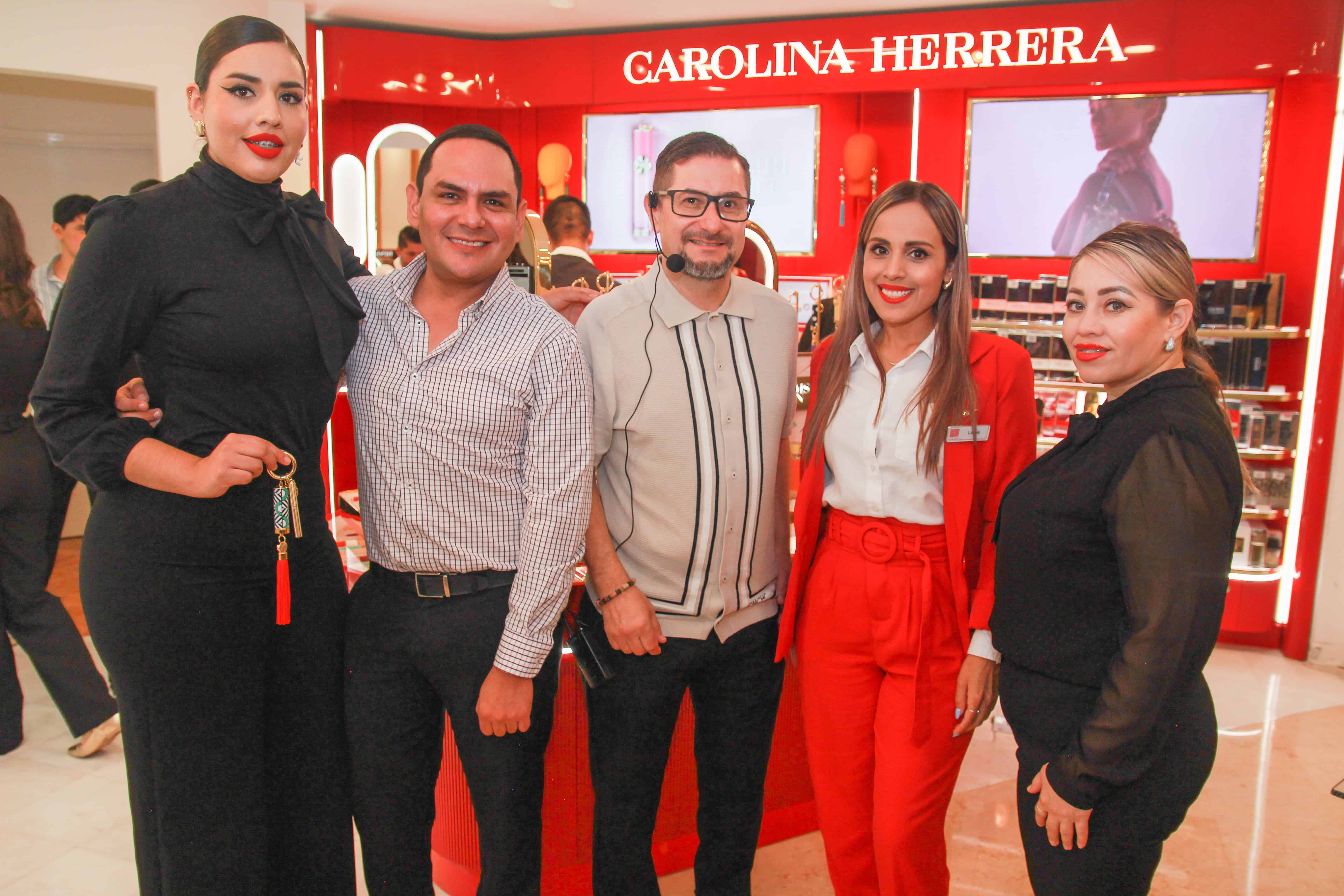 Carolina Herrera presenta productos de belleza