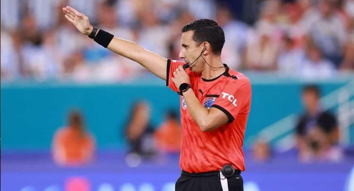 César Ramos será árbitro de la Semifinal Uruguay vs. Colombia