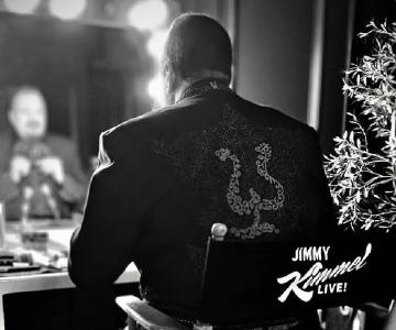 Pepe Aguilar se presenta como invitado en el programa de Jimmy Kimmel