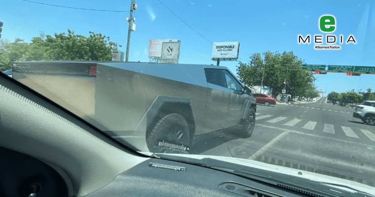 Captan vehículo Cybertruck de Tesla por las calles de Hermosillo