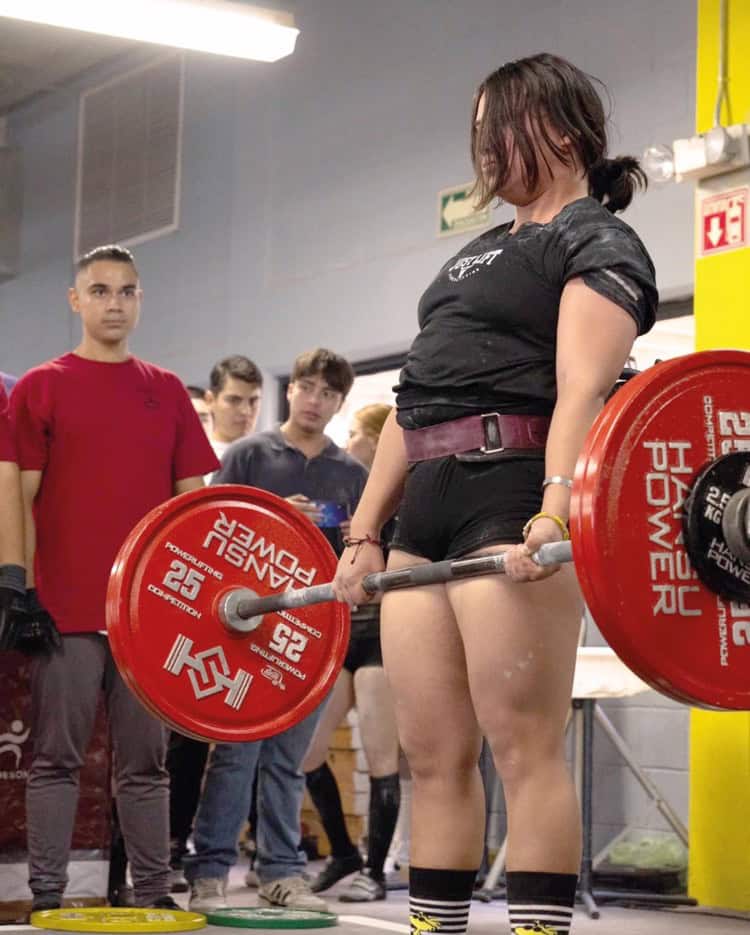 Dana Violeta busca poner en alto a Sonora en mundial de Powerlifting en Malta