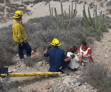 Mujer sufre crisis de pánico y es rescatada del mirador de San Carlos