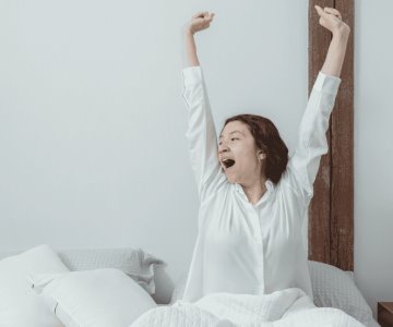 ¿Problemas para despertar? Mejora tu rutina matutina con estos tips