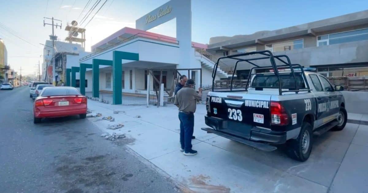 Encuentran cuerpo sin vida dentro de plaza comercial en construcción