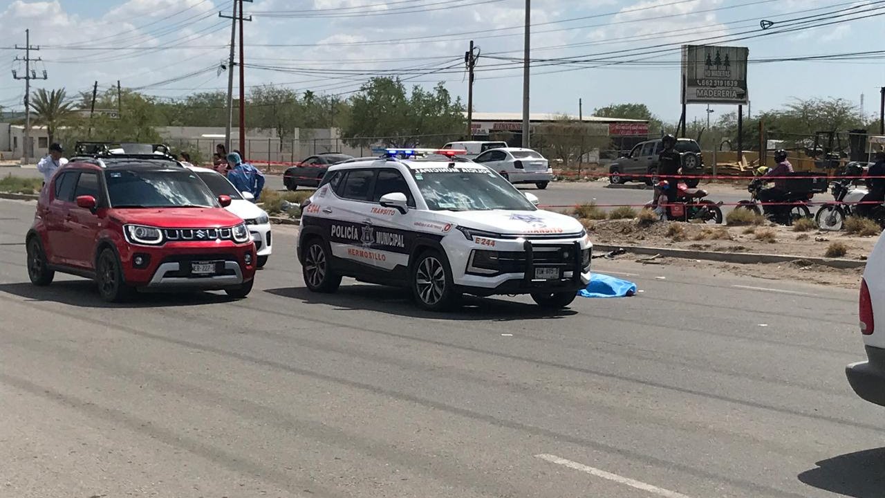 Mujer pierde la vida tras ser embestida por vehículo