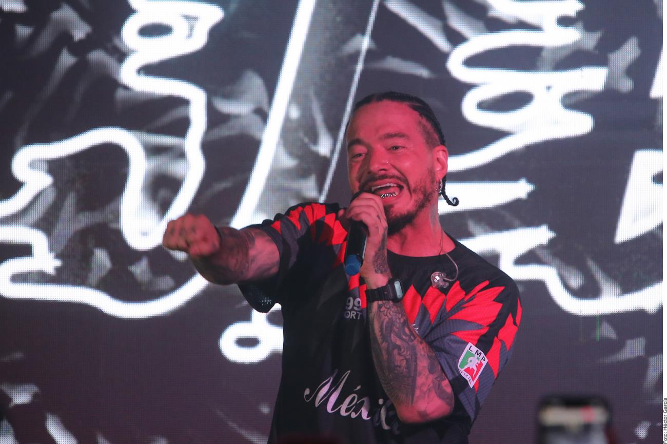 J Balvin presenta su nuevo disco “Rayo en Ciudad de México