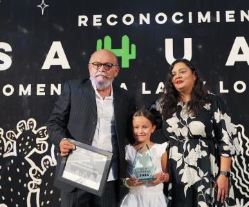 Entregan a artistas y gestores culturales el Reconocimiento Sahuaro