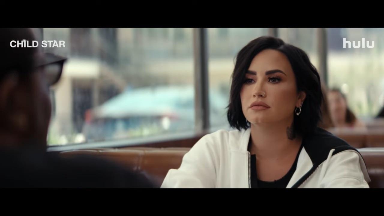 Demi Lovato estrena el tráiler de Child Star con ex estrellas infantiles