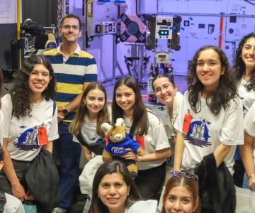 Estudiantes sonorenses del Tec de Monterrey visitan laboratorios de la NASA