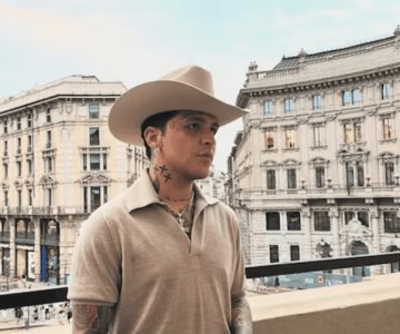 Christian Nodal se someterá a nueva cirugía facial