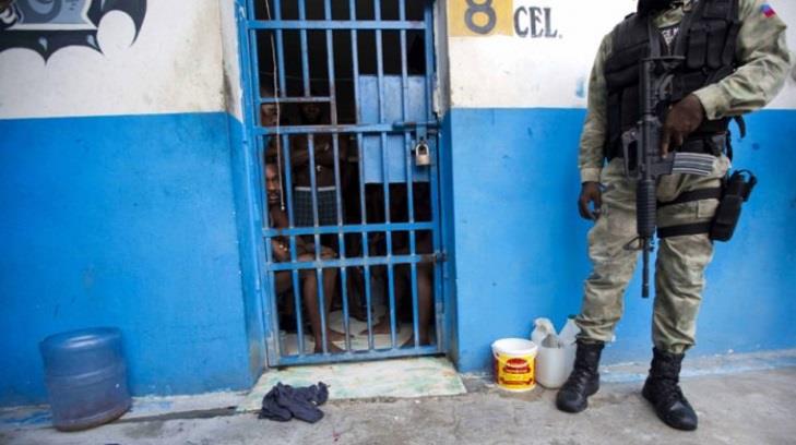 Escapan 172 reos de prisión en Haití