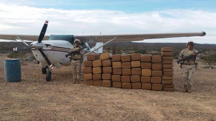 Aseguran fuerzas armadas aeronave con droga en Hermosillo