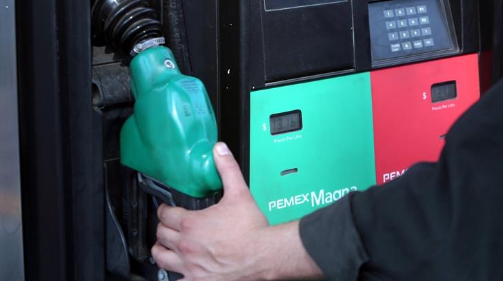 Precios de las gasolinas y el diésel se mantendrán en diciembre: SHCP