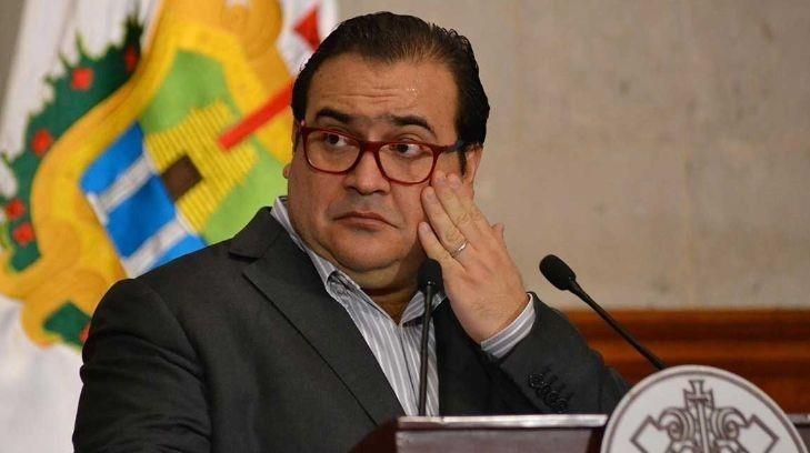La PGR congeló cuentas, empresas y propiedades de Javier Duarte y amigos