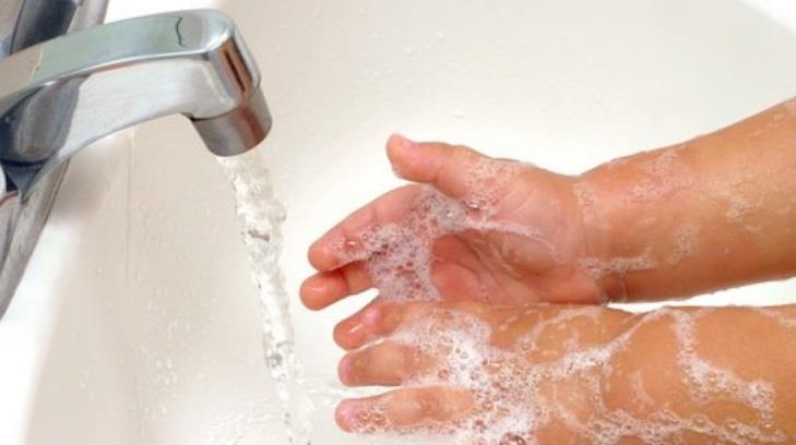 Lavarse las manos puede evitar enfermedades virales