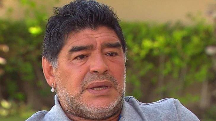 Fidel Castro fue como mi segundo padre: Maradona