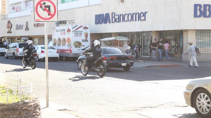 Multan a 143 motociclistas por no traer placas en Ciudad Obregón