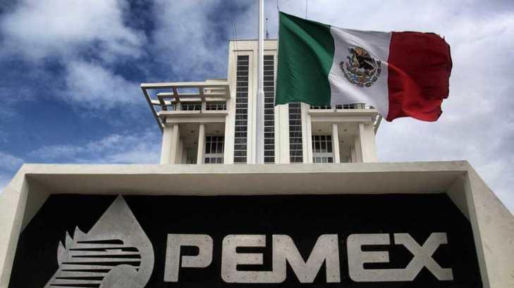 Petróleo mexicano baja 1.43 dólares, cierra en $38.17 por tonel